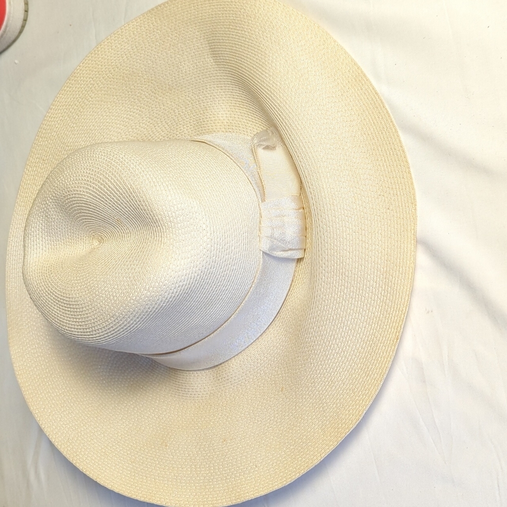 Vintage Ladies Hat, Ladies Sun Hat, Vintage Millenery Ladies Hat